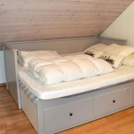 5 Star In Engelsviken, Cleaning Included * Saltnes
