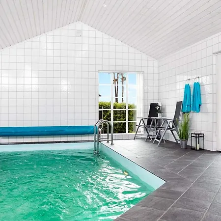 5 Star In Engelsviken, Cleaning Included Saltnes